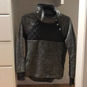 Abercrombie asymmetrical snap up fleece